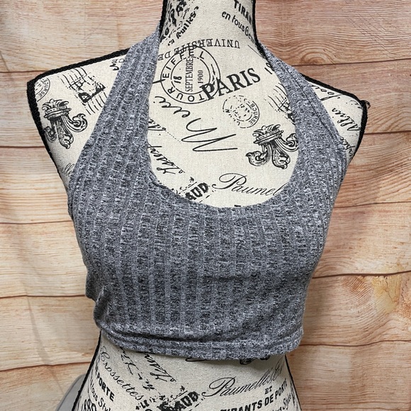 Gray Halter Crop Wrap Around Tie Tank Top‎ Size Small - Picture 4 of 4